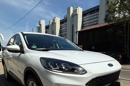 Ford Kuga 59.000 km 16.290 &euro; Esslingen am Neckar 73734