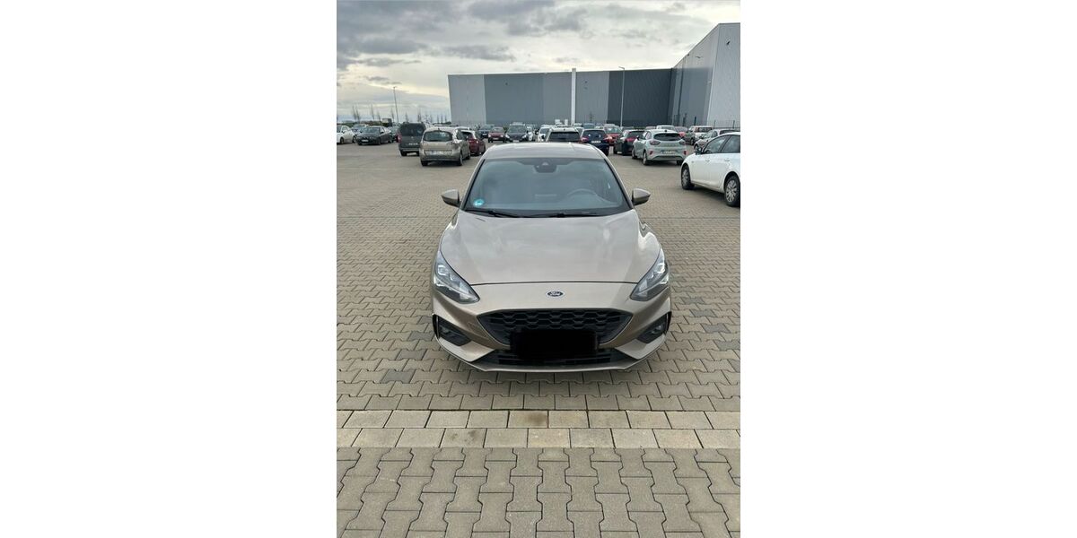 Ford Focus 118.118 km 10.700 &euro; Nörvenich 52388