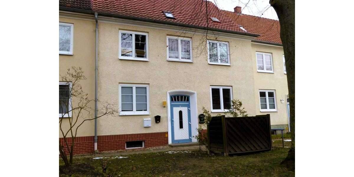 Etagenwohnung Anklam - 1 Zimmer, 30 m&sup2;, 35.000&euro; | Angebot:25406904
