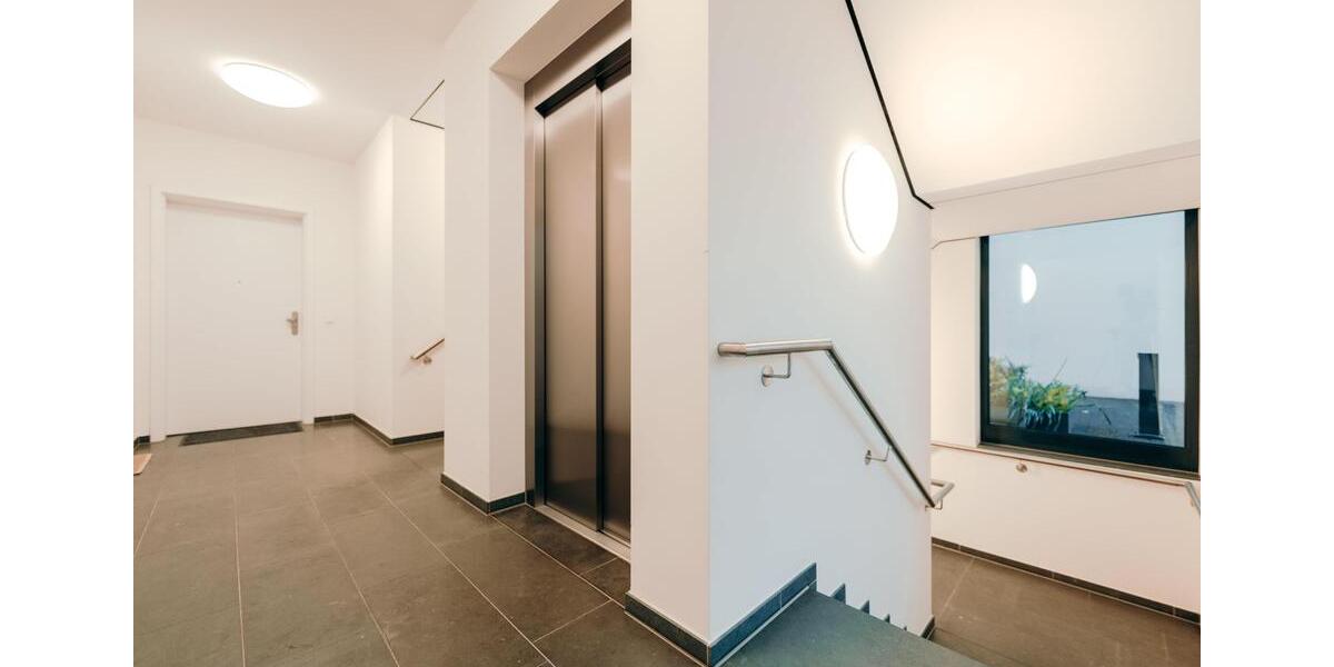 Etagenwohnung Koblenz Karthause - 4 Zimmer, 128 m&sup2;, 1.792&euro; | Angebot:26367474