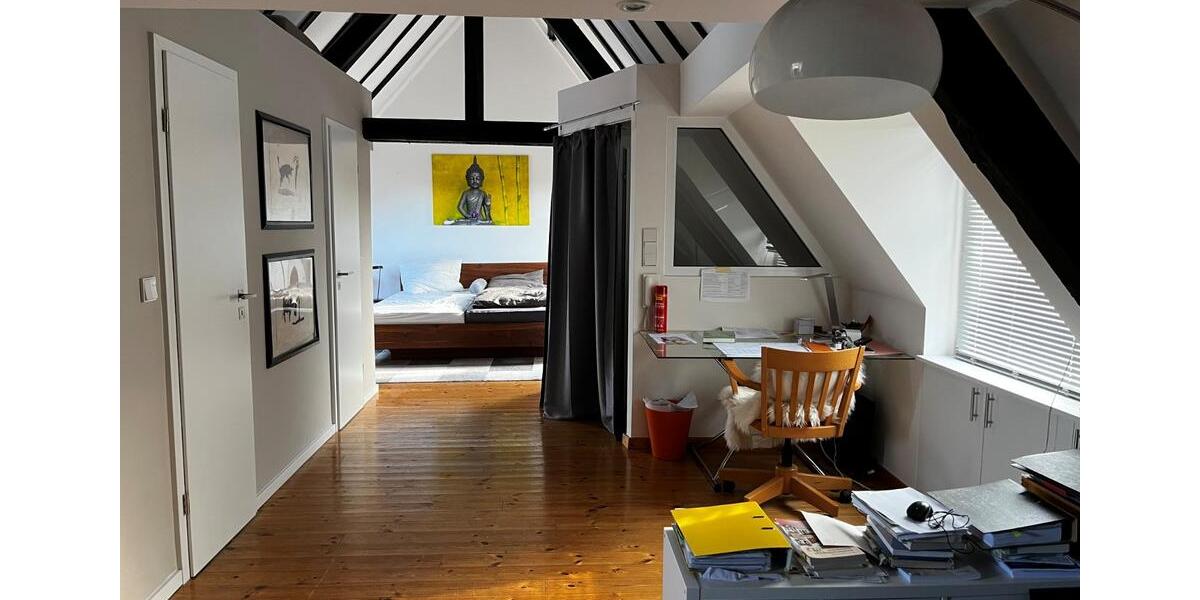 Dachgeschoßwohnung Hilden - 5 Zimmer, 139 m&sup2;, 715.000&euro; | Angebot:25352159