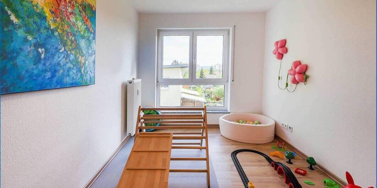 Etagenwohnung Radolfzell am Bodensee Radolfzell - 4 Zimmer, 101 m&sup2;, 490.000&euro; | Angebot:26393484