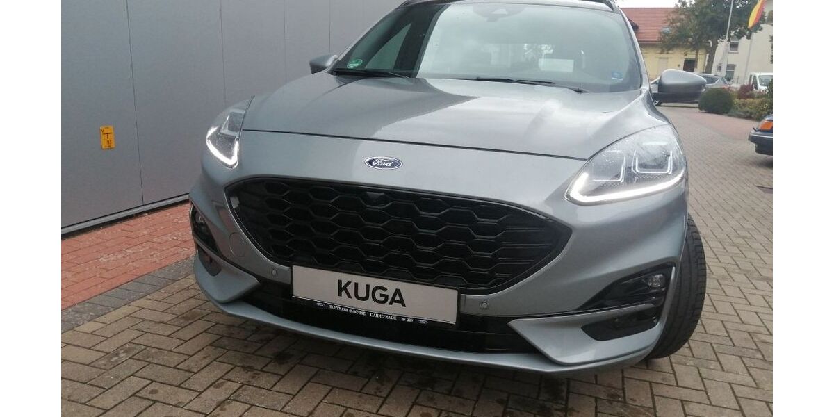 Ford Kuga 40.000 km 27.499 &euro; Dahme/Mark 15936