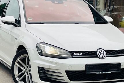 VW Golf 327.779 km 7.999 € Haselbach 94354