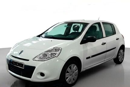 Renault Clio 117.000 km 3.250 &euro; Essen 45309