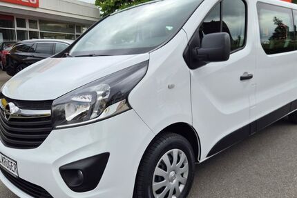 Opel Vivaro 95.124 km 17.900 &euro; Rostock 18069