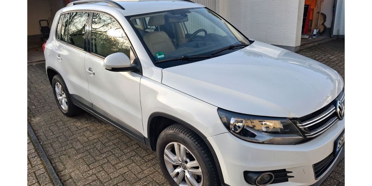 VW Tiguan 127.500 km 13.000 &euro; Solingen 42659