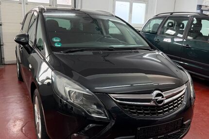 Opel Zafira 124.408 km 9.800 &euro; Chemnitz 09113