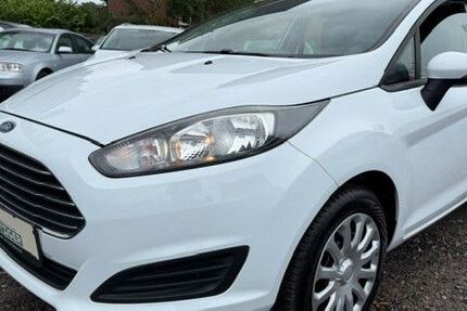 Ford Fiesta 153.384 km 4.890 &euro; Hamburg 22179
