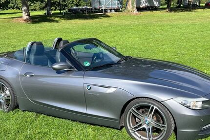 BMW Z4 128.600 km 18.900 € München 81476