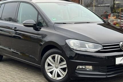 VW Touran 273.258 km 7.499 &euro; Steinfeld 49439