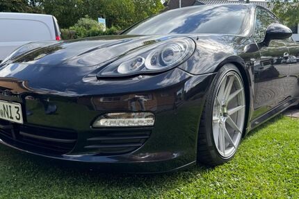 Porsche Panamera 172.000 km 24.000 &euro; Roth 57539