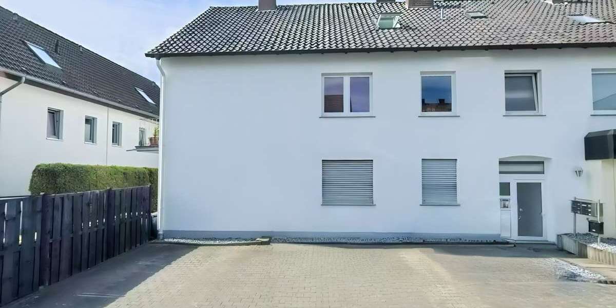 Etagenwohnung Herford Falkendiek - 3 Zimmer, 81 m&sup2;, 145.000&euro; | Angebot:26303162