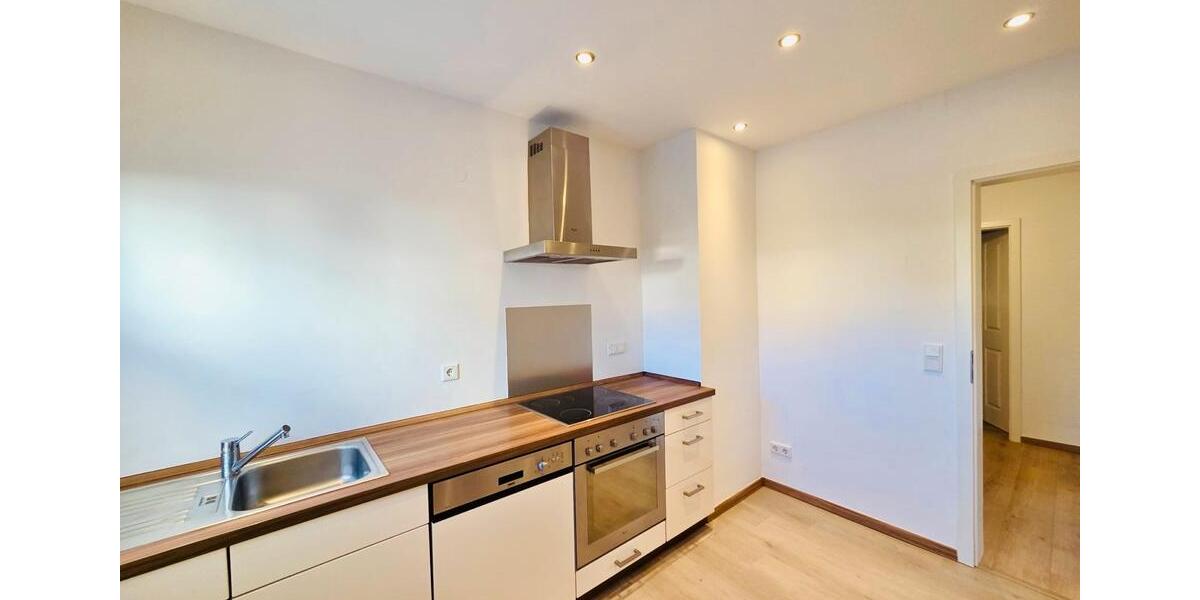 Moderne 1-2 Wohnungen 200qm sofort frei in Ober-Ramstadt Zentrum 6 zimmer