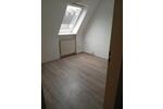 Dachgeschoßwohnung Wilhelmshaven Fedderwardergroden - 4 Zimmer, 44 m&sup2;, 410&euro; | Angebot:25933153