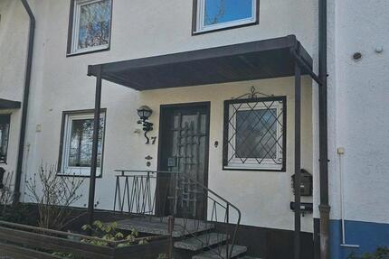 Haus Neuburg am Inn - 4 Zimmer, 140 m&sup2;, 1.300&euro; | Angebot:26086429