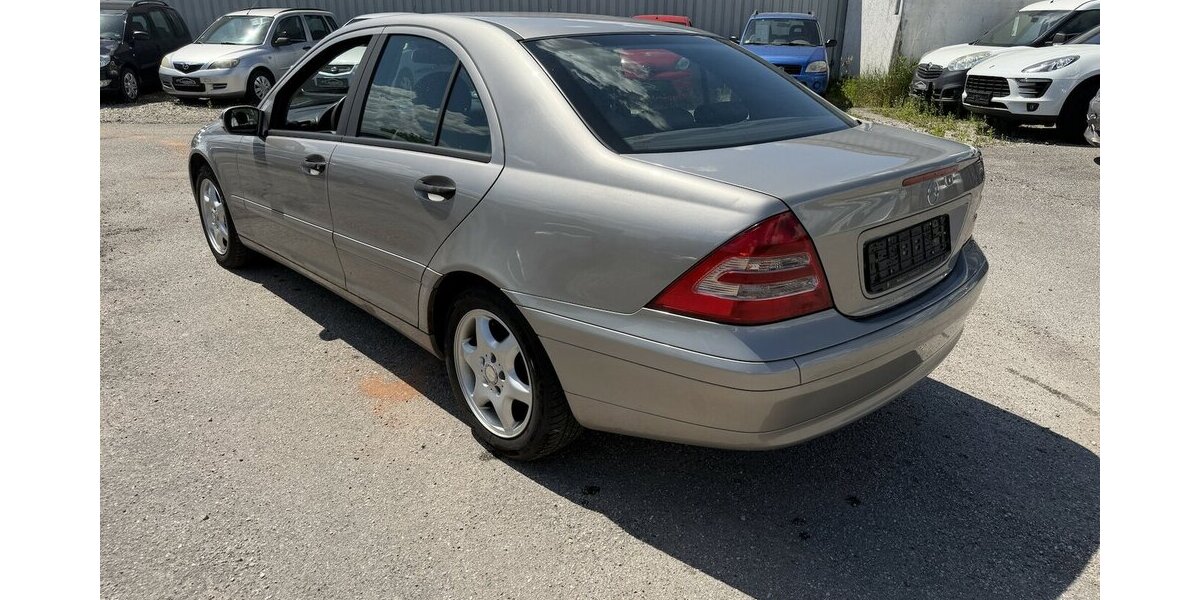 Mercedes-Benz C 220 CDI Automatik SHZ Tempomat 295.700 km 2.650 &euro; Altdorf 84032