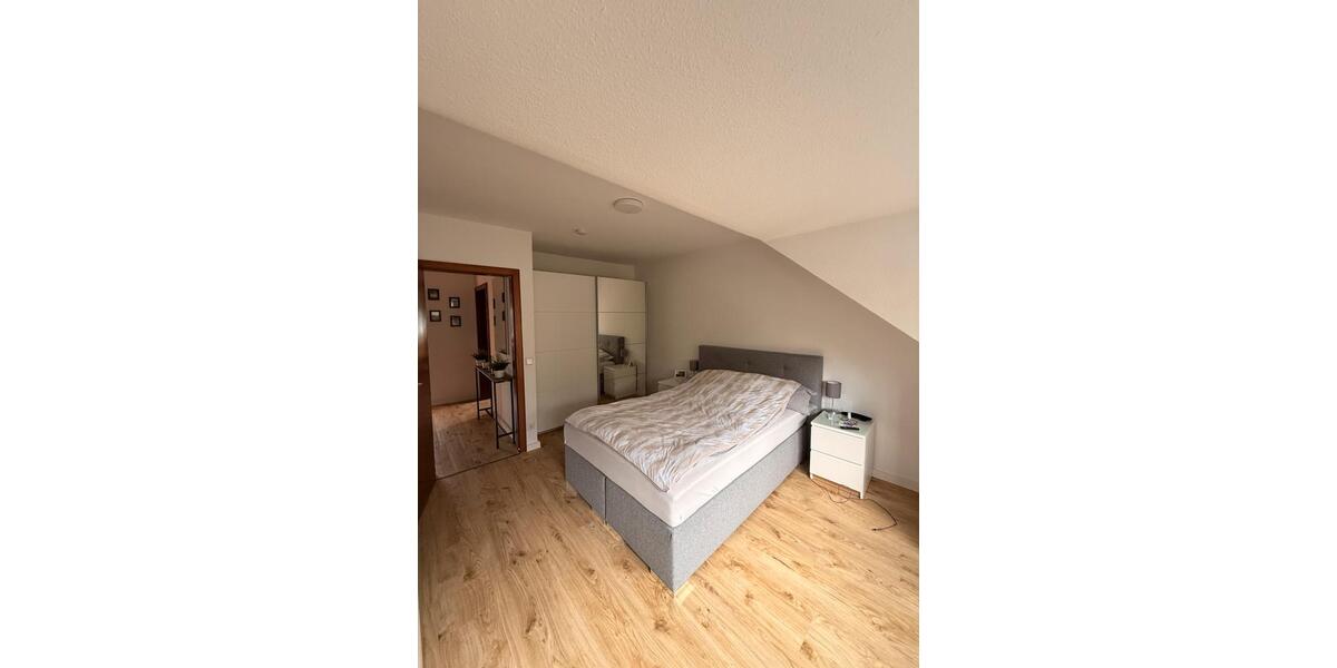 Dachgeschoßwohnung Ratingen Lintorf - 2 Zimmer, 55 m&sup2;, 780&euro; | Angebot:26345297