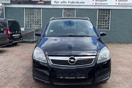 Opel Zafira 198.000 km 2.799 &euro; Trappenkamp 24610