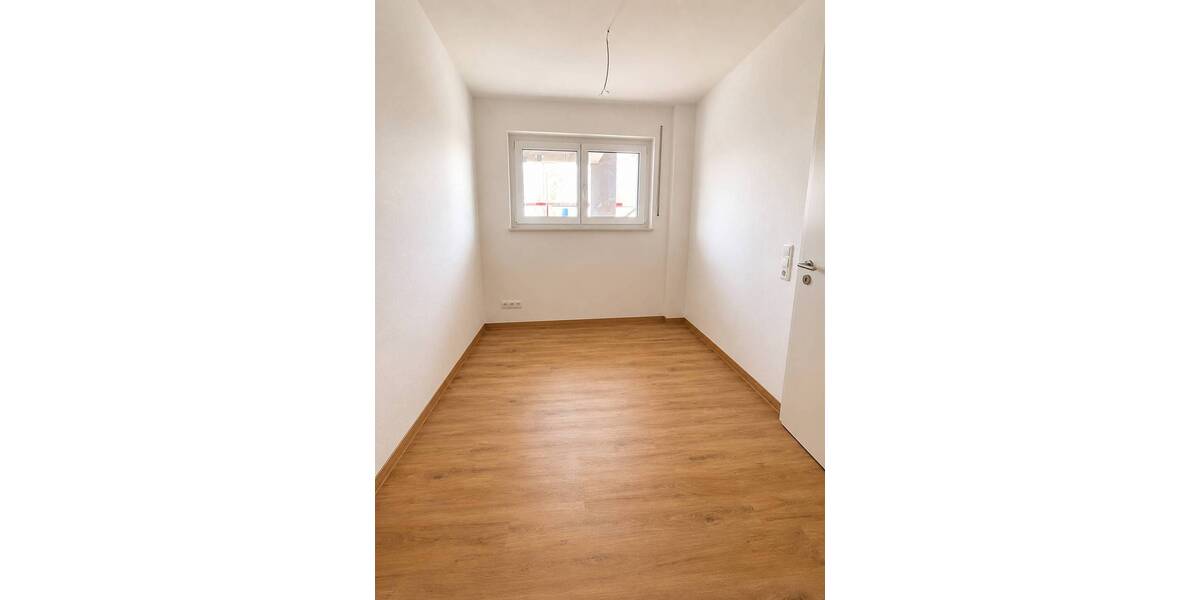 Etagenwohnung Giengen an der Brenz Hohenmemmingen - 3 Zimmer, 77 m&sup2;, 975&euro; | Angebot:26886006