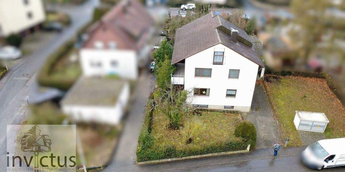Mehrfamilienhaus, Wohnhaus Leingarten Großgartach - 8 Zimmer, 239 m&sup2;, 660.000&euro; | Angebot:25836707