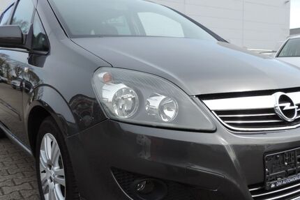 Opel Zafira 112.432 km 6.450 &euro; Kevelaer 47623