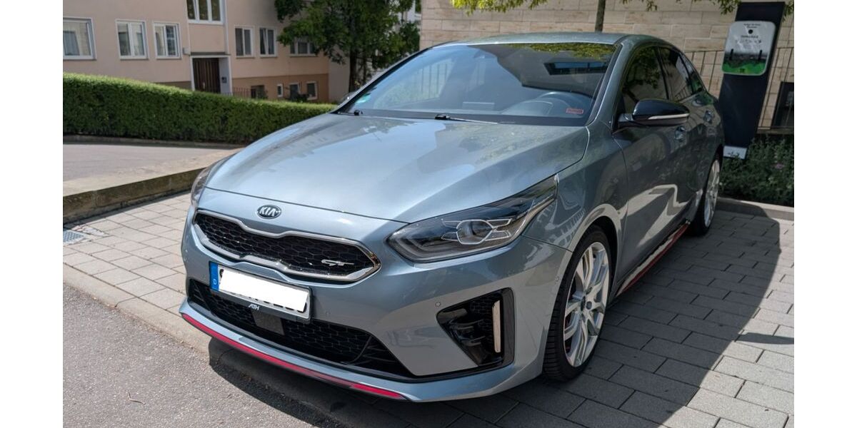 Kia pro ceed / ProCeed 113.437 km 17.850 &euro; Stuttgart 70182