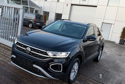 VW T-Roc 15.757 km 27.980 &euro; Garbsen 30827