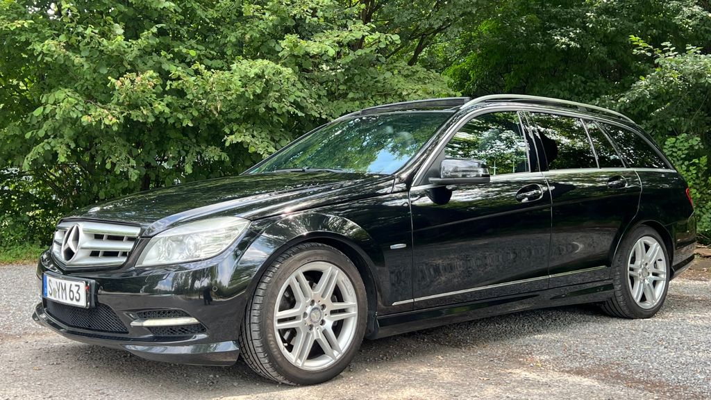 Mercedes-Benz C 250 280.000 km 5.999 &euro; Stuttgart 70327