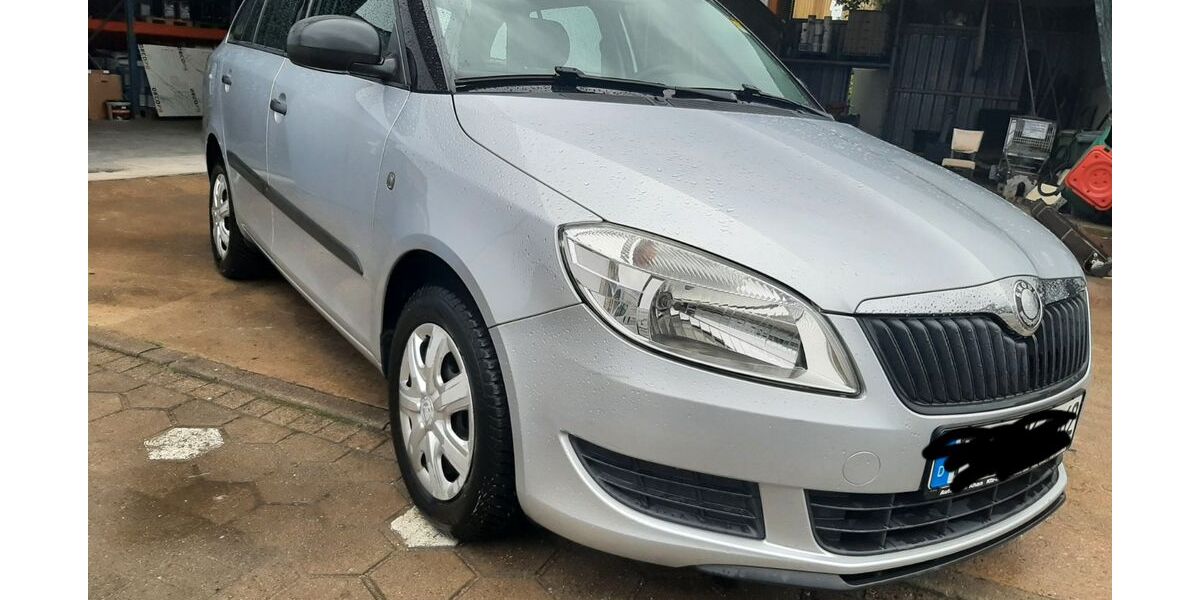 Skoda Fabia 197.000 km 2.450 &euro; Wedel 22880