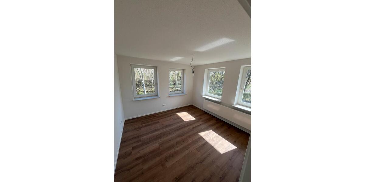 Hochparterre Westerrönfeld - 3 Zimmer, 80 m&sup2;, 1.380&euro; | Angebot:26314365