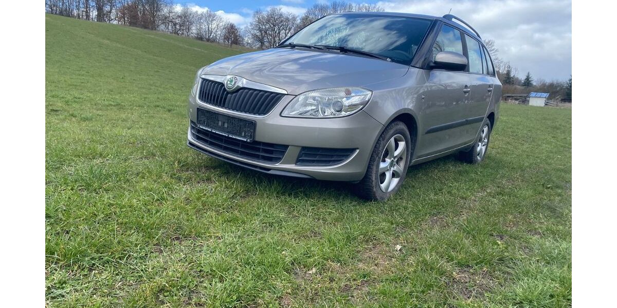 Skoda Fabia 147.893 km 3.900 &euro; Königsee 07426