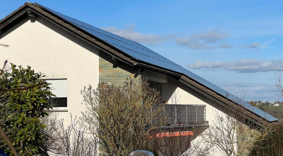 Dachgeschoßwohnung Warstein - 3 Zimmer, 100 m&sup2;, 695&euro; | Angebot:26664057