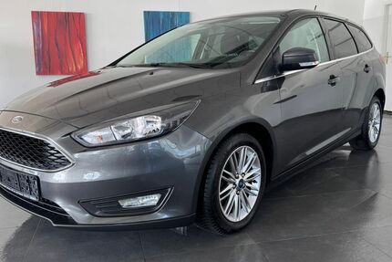 Ford Focus 69.000 km 10.880 &euro; Zwickau 08056