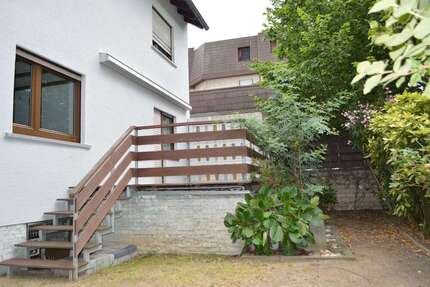 Haus Raunheim - 5 Zimmer, 127 m&sup2;, 2.100&euro; | Angebot:25755708