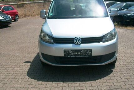 VW Caddy 286.100 km 4.999 &euro; Wiesbaden 65187