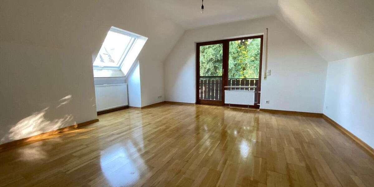 Etagenwohnung Nördlingen - 3.5 Zimmer, 86 m&sup2;, 349.000&euro; | Angebot:27287504