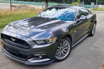 Ford Mustang 70.300 km 33.500 € Bayreuth 95448