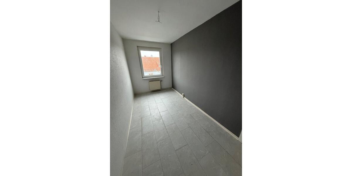 Etagenwohnung Pritzwalk - 3 Zimmer, 57 m&sup2;, 340&euro; | Angebot:25097197