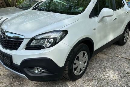 Opel Mokka 156.137 km 5.999 &euro; München 81929