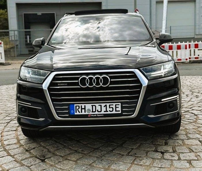 Q7