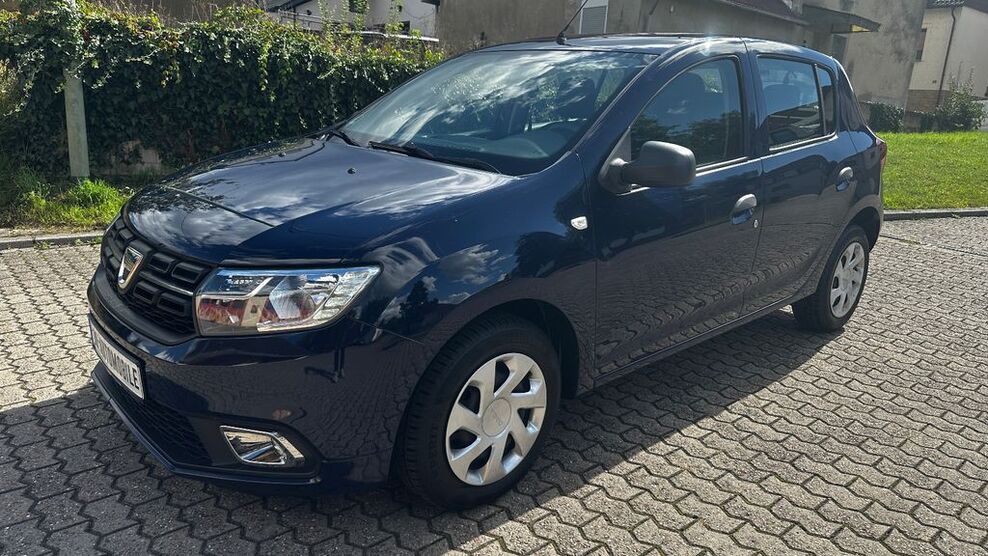 Dacia Sandero 122.199 km 6.800 € Losheim am See 66679