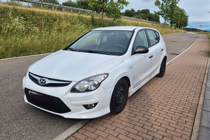 Hyundai i30 121.990 km 3.490 &euro; Dornstetten 72280