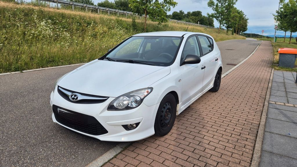 Hyundai i30 121.990 km 3.490 &euro; Dornstetten 72280