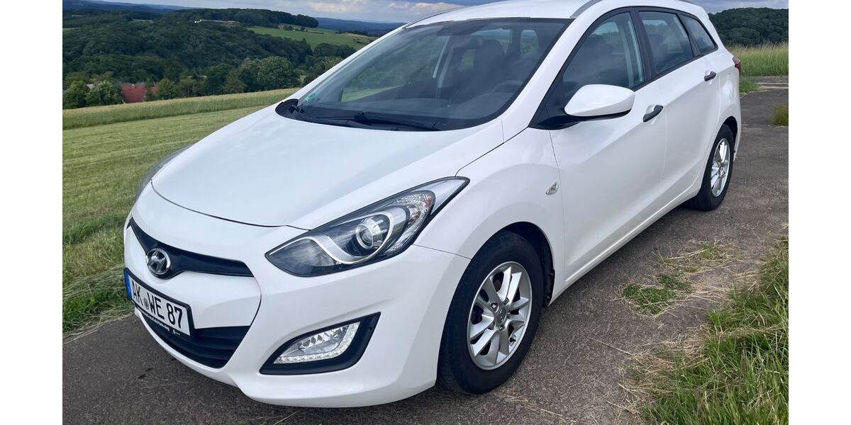 Hyundai i30 188.598 km 4.500 &euro; Ölsen 57612