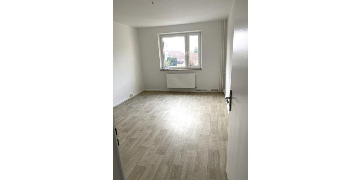 Etagenwohnung Aschersleben - 3 Zimmer, 62 m&sup2;, 312&euro; | Angebot:26344563