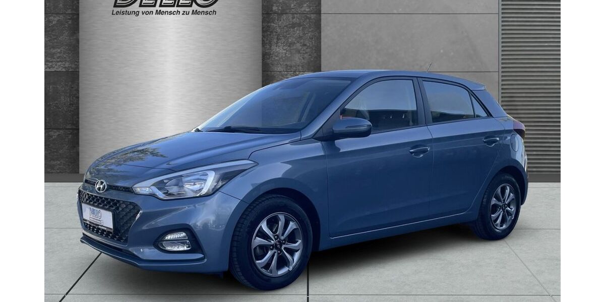 Hyundai i20 102.387 km 9.980 &euro; Ahrensburg 22926