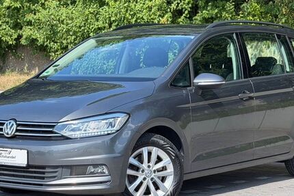 VW Touran 116.400 km 17.990 &euro; Kiel 24147