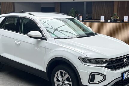 VW T-Roc 99.744 km 19.740 &euro; Cadolzburg bei Nürnberg 90556