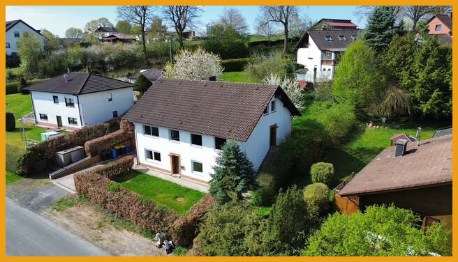Mehrfamilienhaus, Wohnhaus Schwalmstadt / Florshain Florshain - 6 Zimmer, 180 m&sup2;, 189.500&euro; | Angebot:26806750